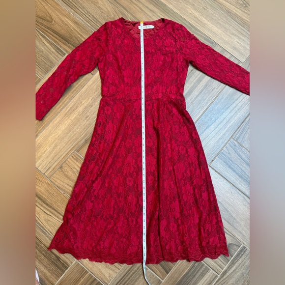 💜 2/$15 Little Red Dress long sleeves - Picture 2 of 10